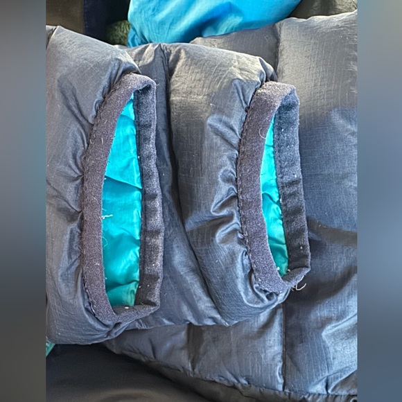 Patagonia W’s Down Sweater Jacket- Small - Picture 6 of 8